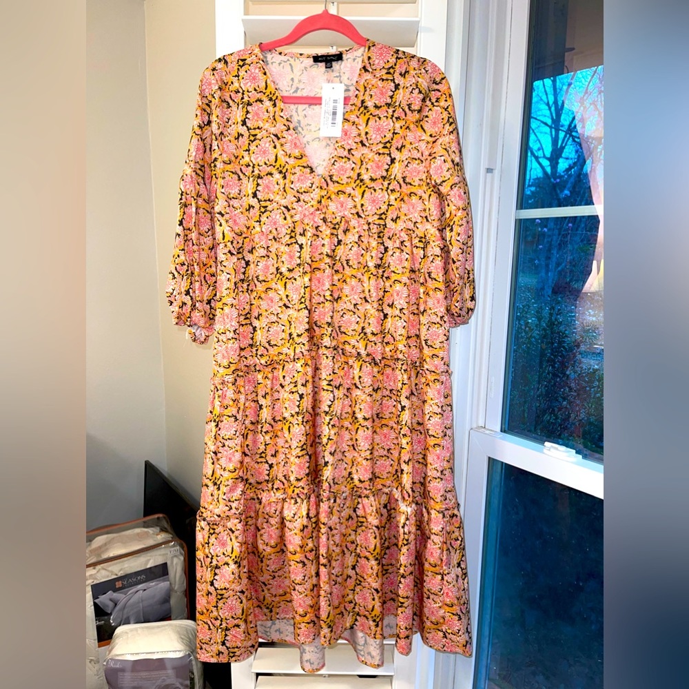 Colorful maxi, never worn, new with tags